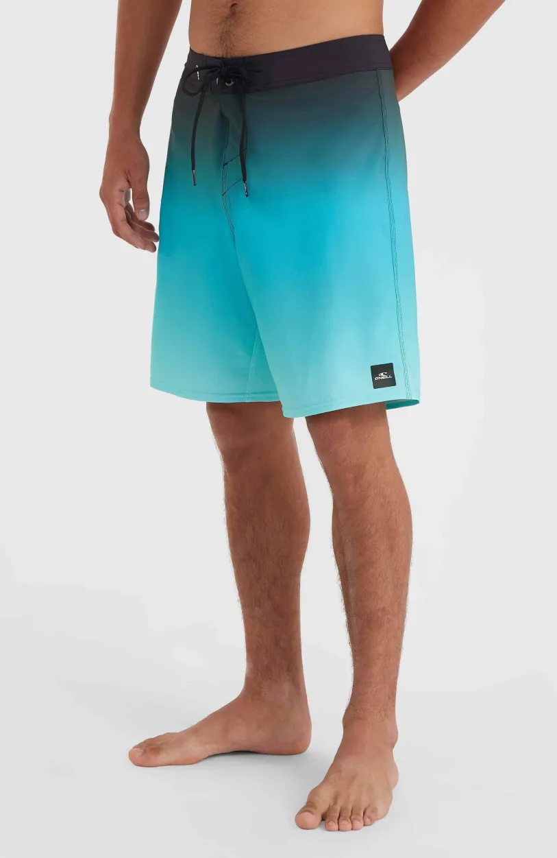 New O’Neill Hyperfreak Heat Fade 19" Boardshort | Black Heat Fade